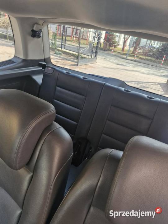 Volkswagen Touran 16 tdi 165000 Rok produkcji 2011 Sulęcin