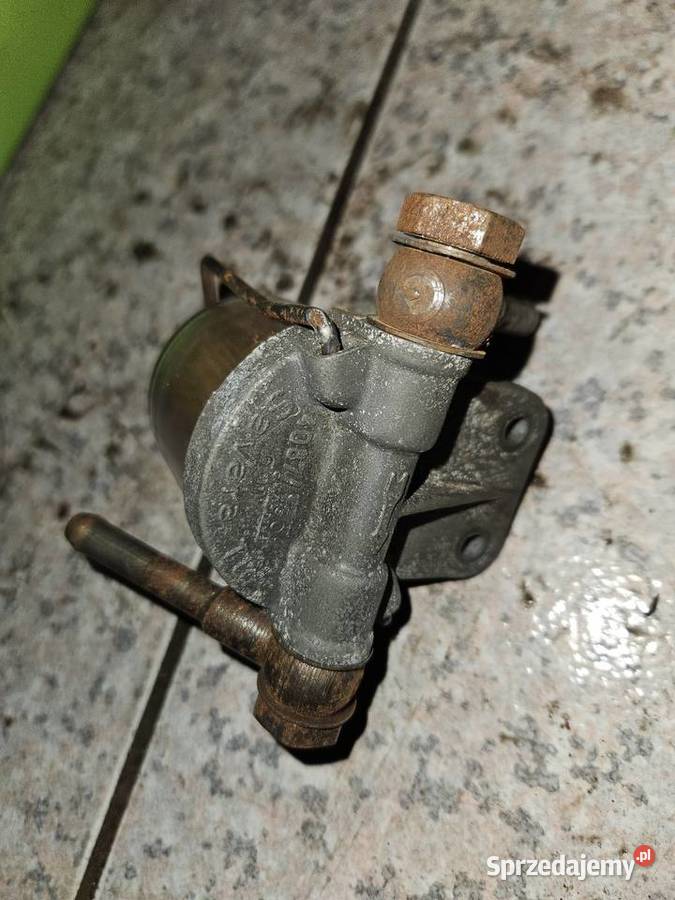 Fiat 125p korpus filtra paliwa filtr prl używany osobowe Łódź