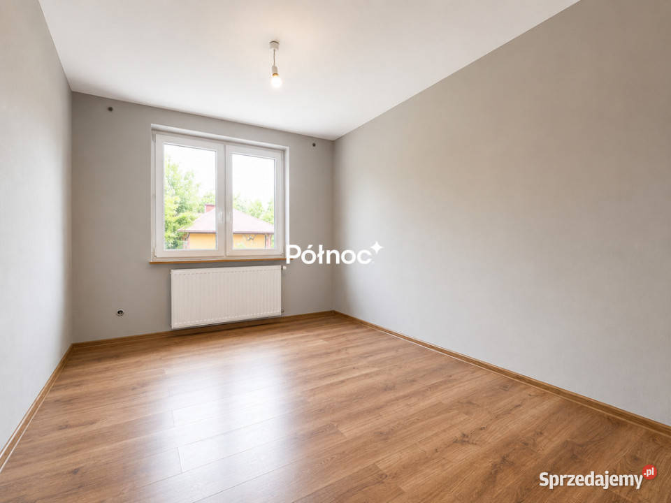 Dom z 35arową działką i 3 garażami Wólka Okopska sprzedam