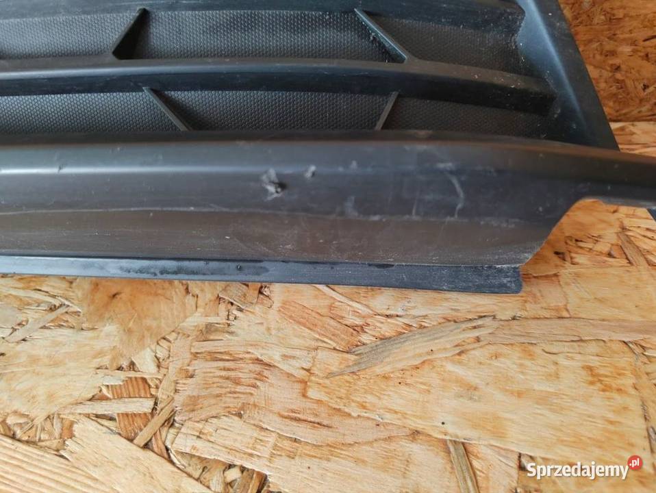 Grill Dolny Kratka Zderzaka Przód Honda Civic Części samochodowe Pleszew sprzedam