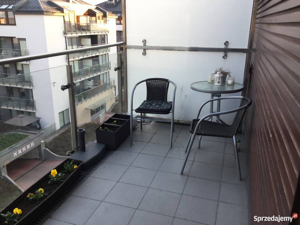 Mieszkanie Pruszków 3pokoje z garażem w Rok budowy 2013