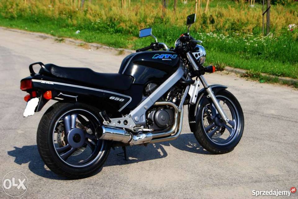 Honda ntv 650 revere