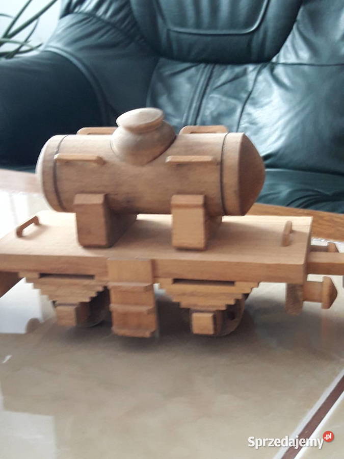 Stara drewniana kolekcjonerska kolejka Janów Lubelski