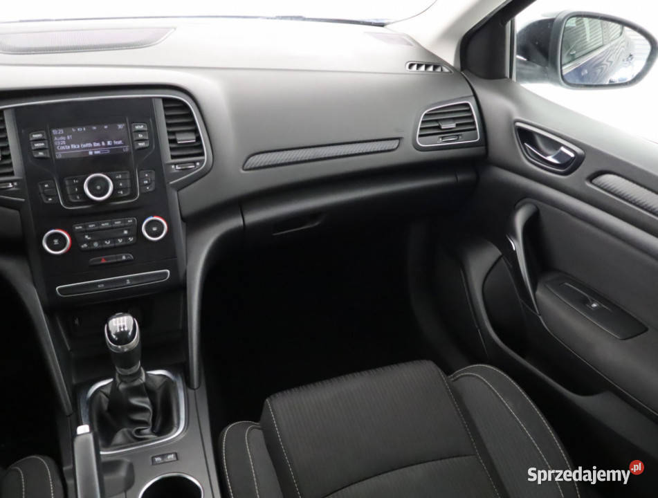 Renault Megane 12 TCe Rok produkcji 2018 Bielany Wrocławskie sprzedam