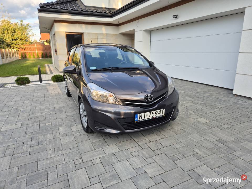 Toyota Yaris Prywatnie Salon Polska Bezwypadk mazowieckie Warszawa