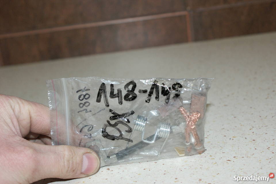 SZCZOTKI ROZRUSZNIKA VALEO PSX148149