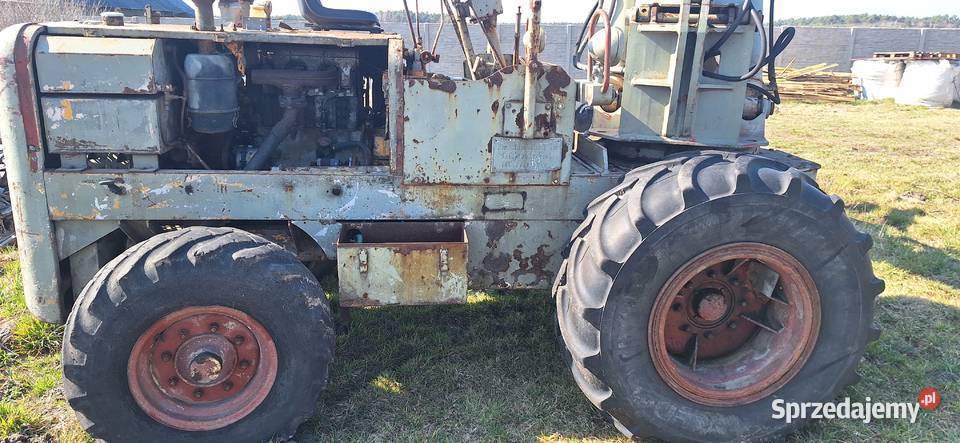 Ładowarko koparka AHLMANN dolnośląskie Syców