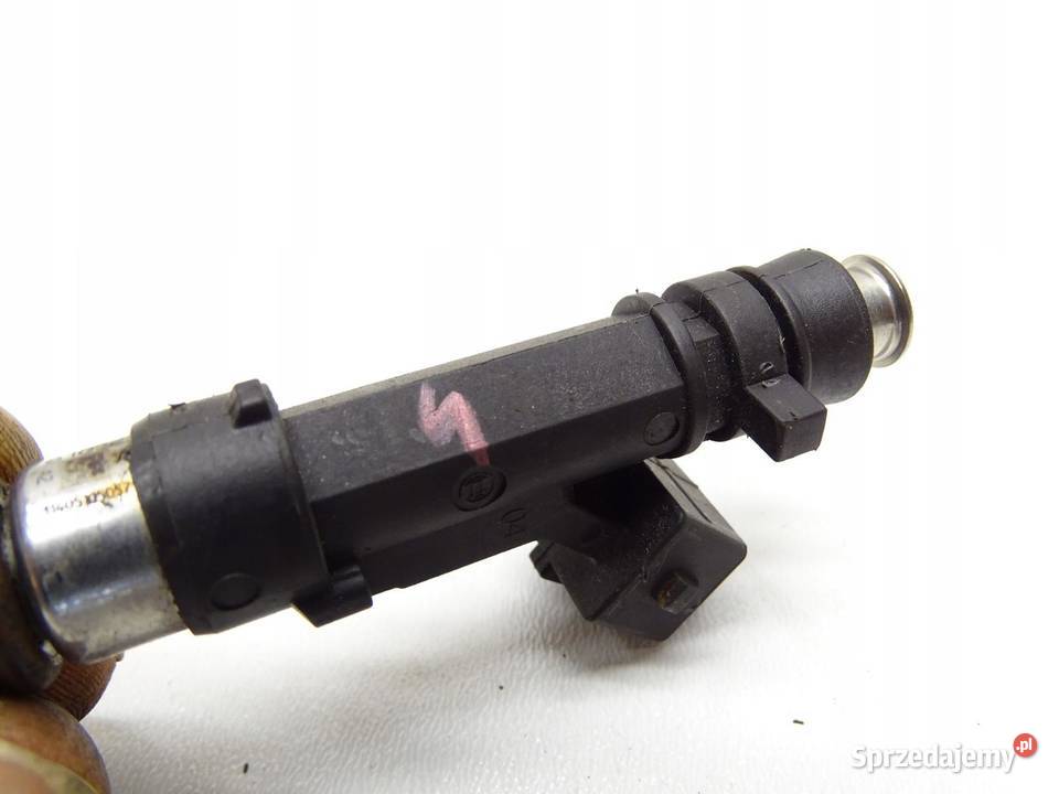 WTRYSKIWACZ WTRYSK 0280158181 14 16V OPEL CORSA sprzedam