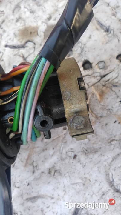 Fiat 126 przelacznik pod kierownice pajak Stalowa Wola