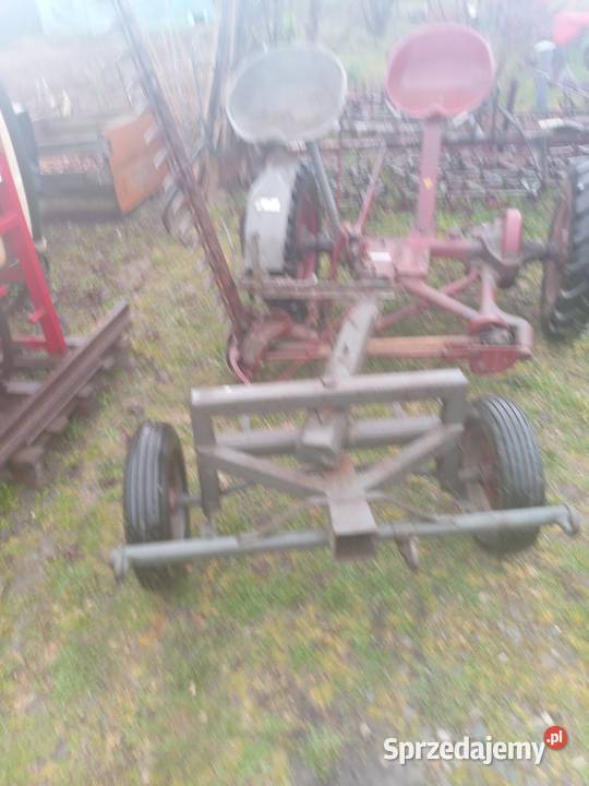 Kosiarka na gumowych kołach Frampol