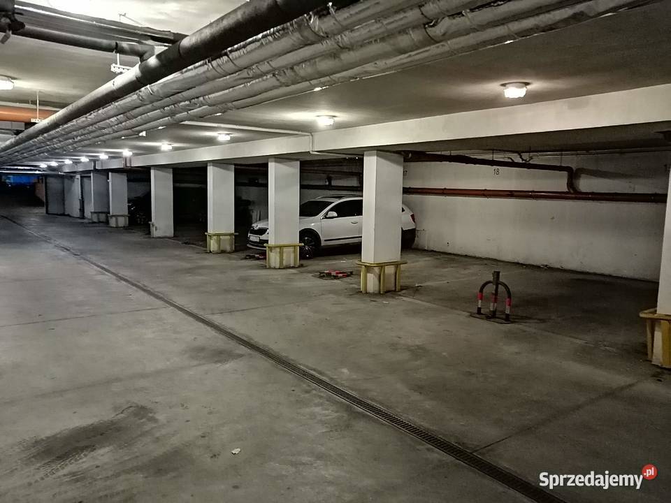 Miejsce postojowe XXL Klecina Partynicka 52 24m2 Wrocław