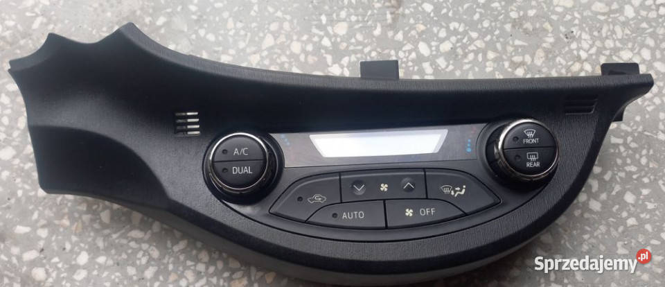 Panel klimatyzacji 14 d4d toyota yaris III 12r Pozostałe Wola Jachowa