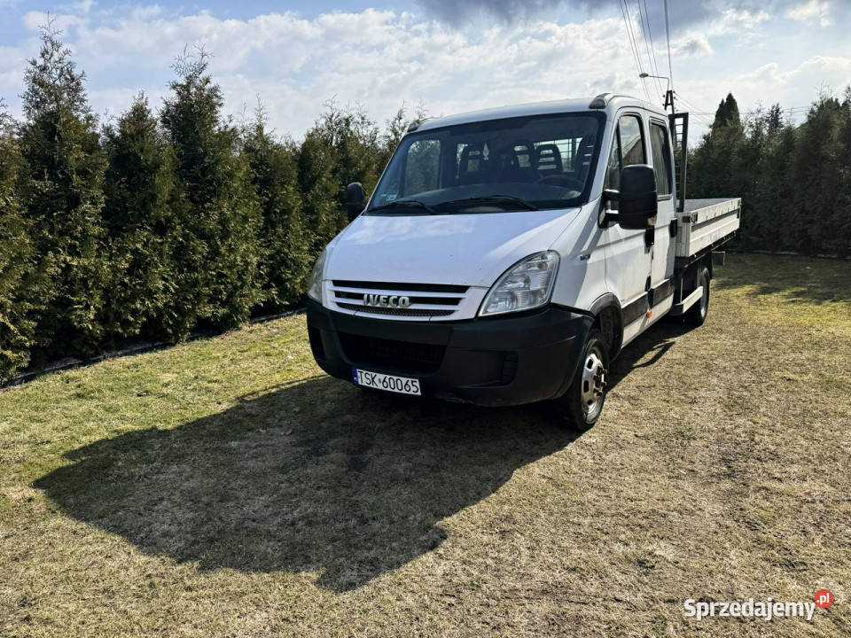 Iveco Daily 35C12 Doka 7 osób Ładowność 1090 Hak wspomaganie kierownicy Bliżyn sprzedam