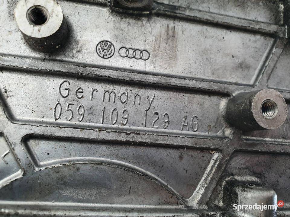 GŁOWICA LEWA VOLKSWAGEN TOUAREG II 7P CJM 30 TDI Lipno