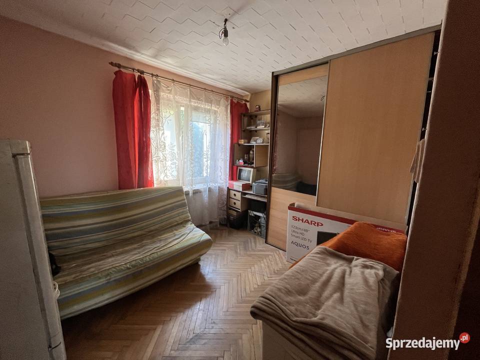 Mieszkanie bez czynszu Staszów 11 Listopada 2 piwnica