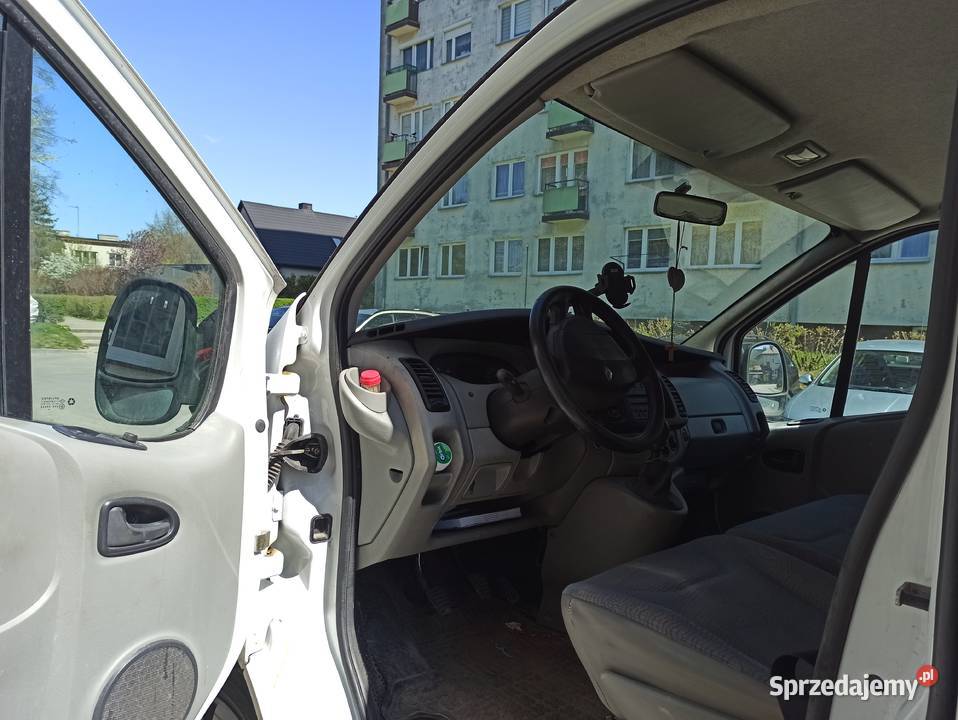 Renault Trafic 2006 19 Ostrowiec Świętokrzyski