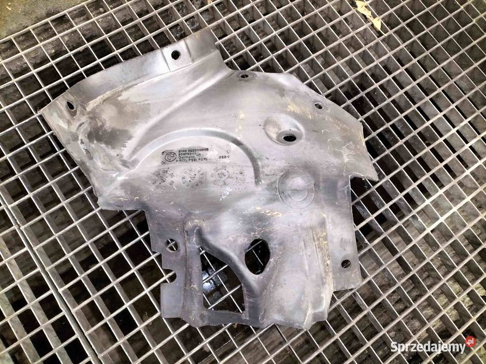 Izolacja dżwiękowa komory silnika prawej stronie Poręba