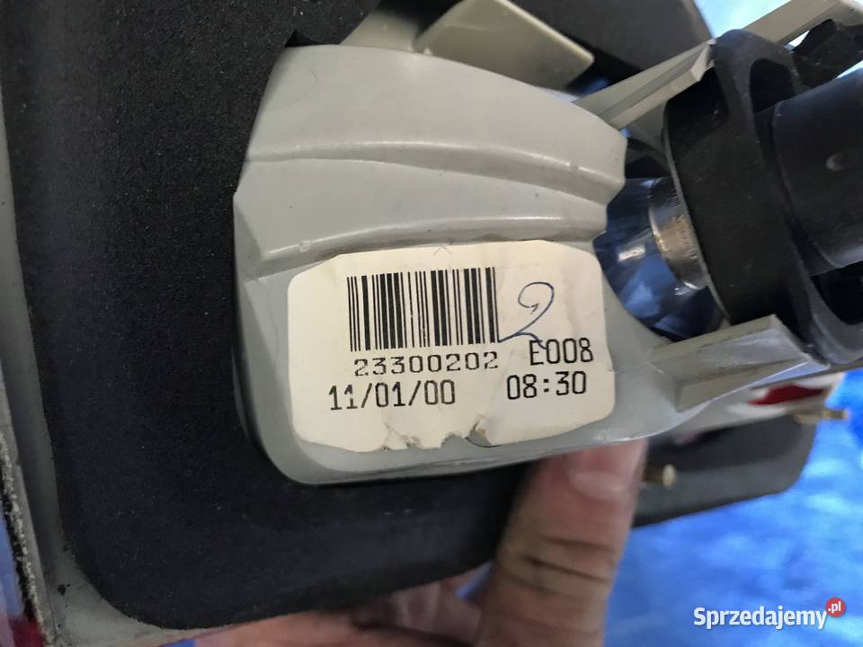 TOYOTA AVENSIS T22 KOMBI Lampy Lampa Tylna W dolnośląskie Bolesławiec