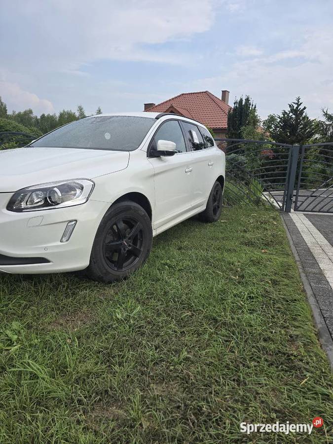 Na sprzedaż komfortowe auto XC 60 łódzkie Czarnożyły
