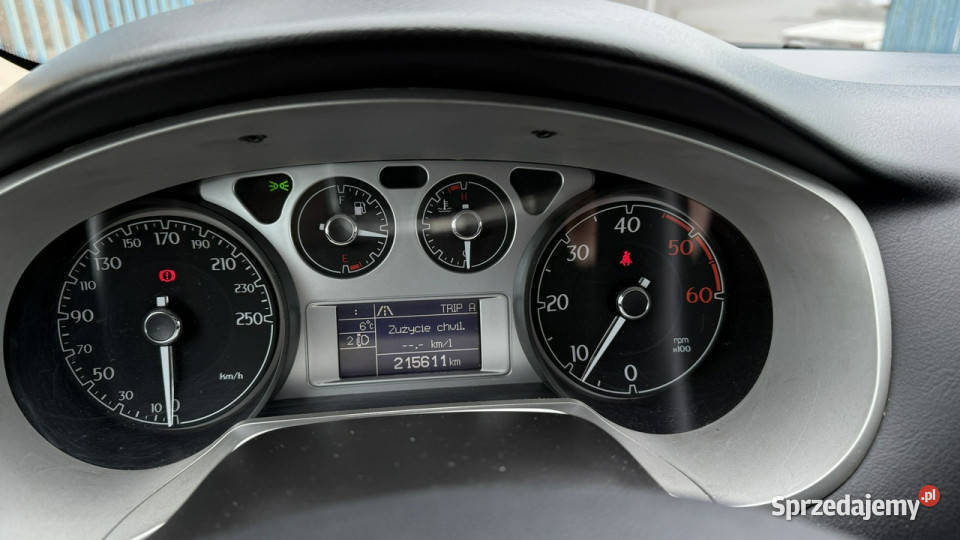 Lancia Delta 19 jtd 190 skóry zamsz ledy xenon Delta Gdańsk