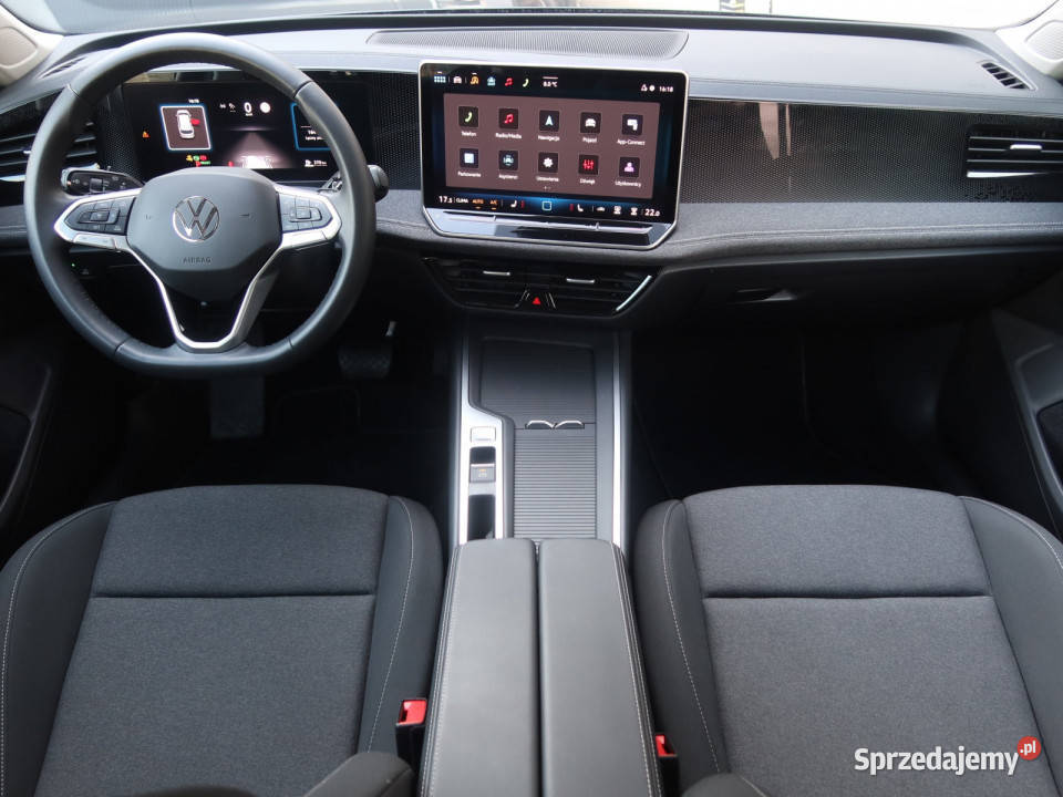 VW Passat 15 eTSI ACT