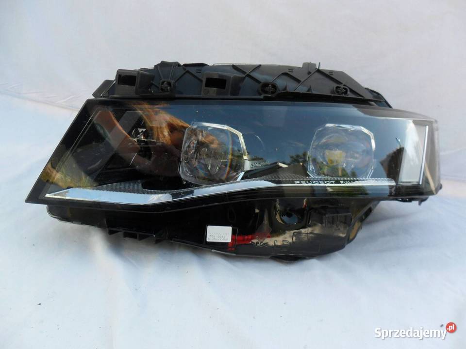 REFLEKTOR PRZÓD STRONA LEWA PEUGEOT 508 II Nowy Tomyśl