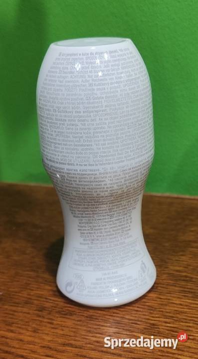 Antyperspirant w kulce aktywnych damski Avon Piaseczno