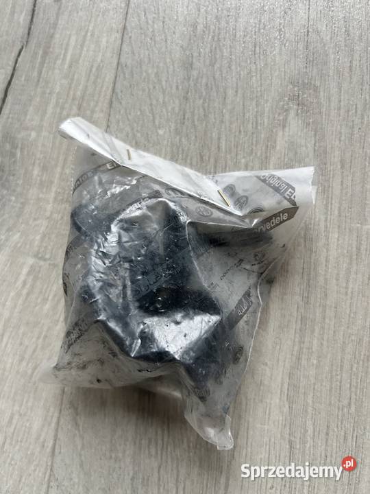 5 ŚRUB ZDERZAKA PRZEDNIEGO ORYGINAŁ ALFA ROMEO Ostrowiec Świętokrzyski sprzedam