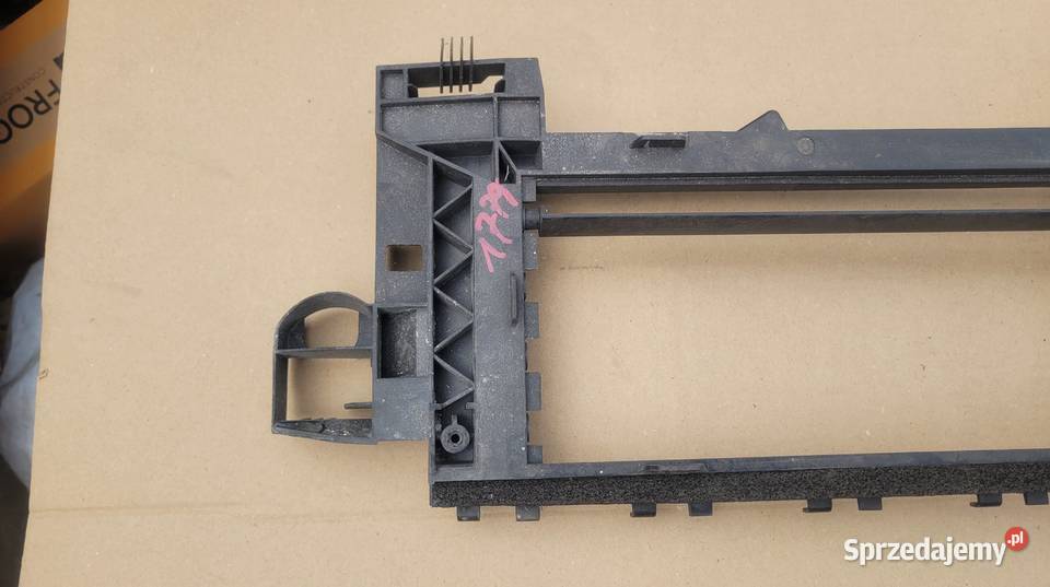 MERCEDES AKLASA W177 KIEROWNICA POWIETRZA ROLETA osobowe śląskie Ruda Śląska