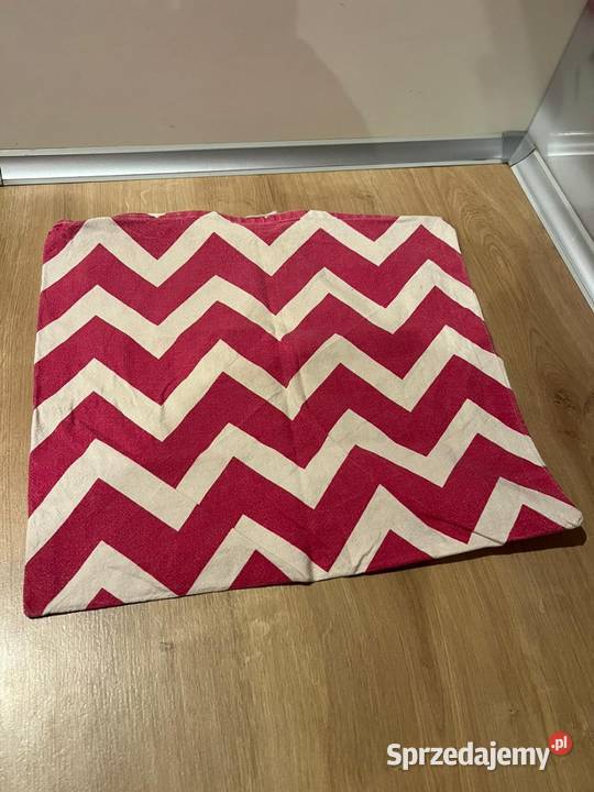 Super poszewka w ciekawy różowy wzór Poszewki Gdańsk