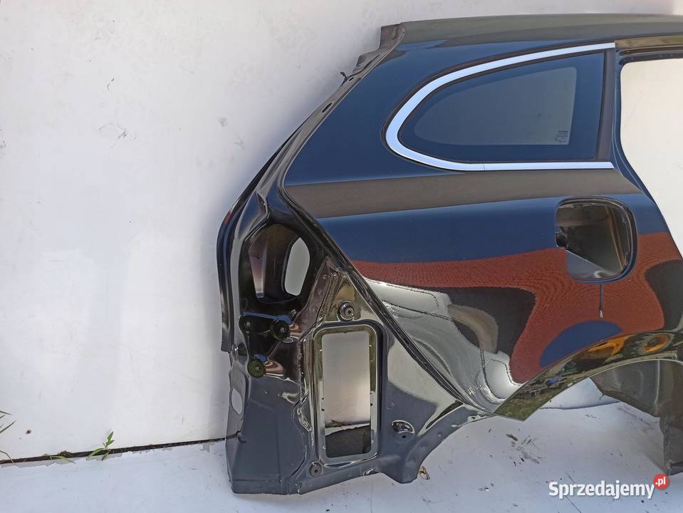 ĆWIARTKA V60 2013 ĆWIARTKA BŁOTNIK PRAWY TYŁ 452