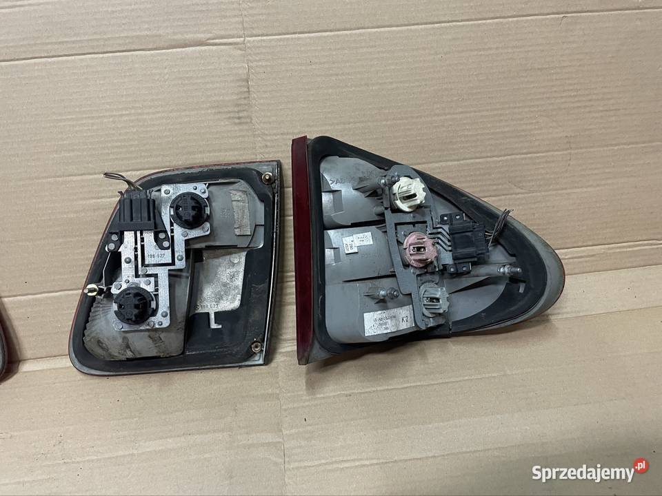 Lampa lampy tył tylne lewa prawa kombi mercedes Rok produkcji 2002 Szczecin