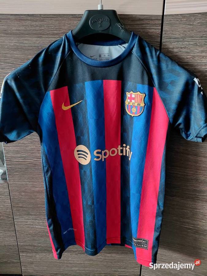 Sprzedam koszulkę Lewandowski FC Barcelona lubelskie Łuków sprzedam