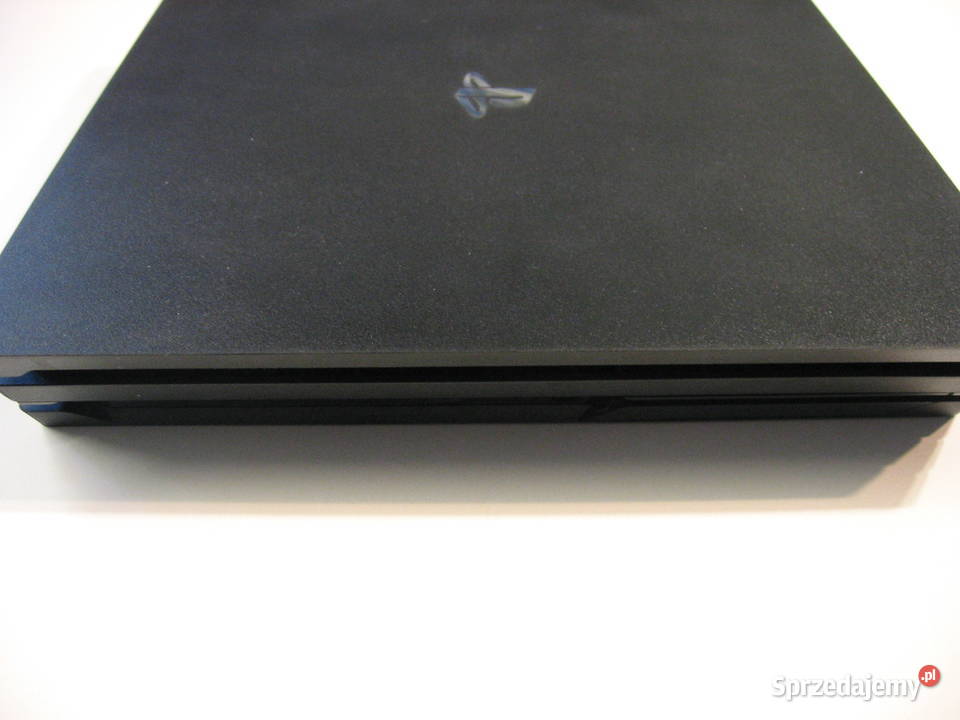Konsola PlayStation 4 Pro 1 TB 4 sprzedam