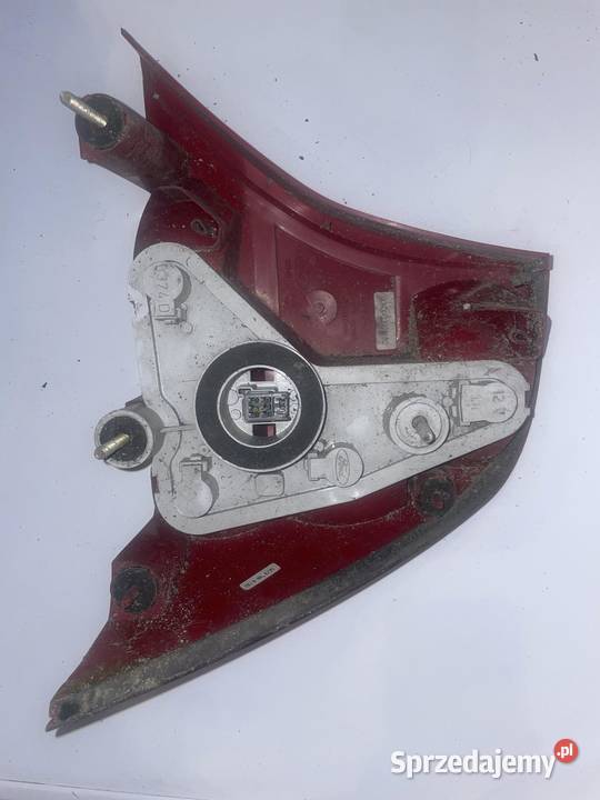 lampa tył tylna lewa ford focus sedan Części samochodowe Grabów nad Prosną sprzedam
