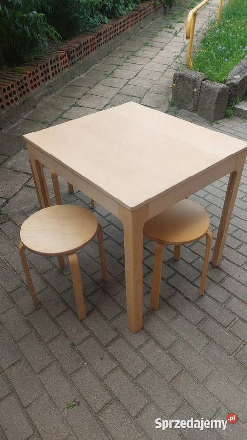 Stół Ikea Ekedalen plus taborety Ikea Frosta Poznań