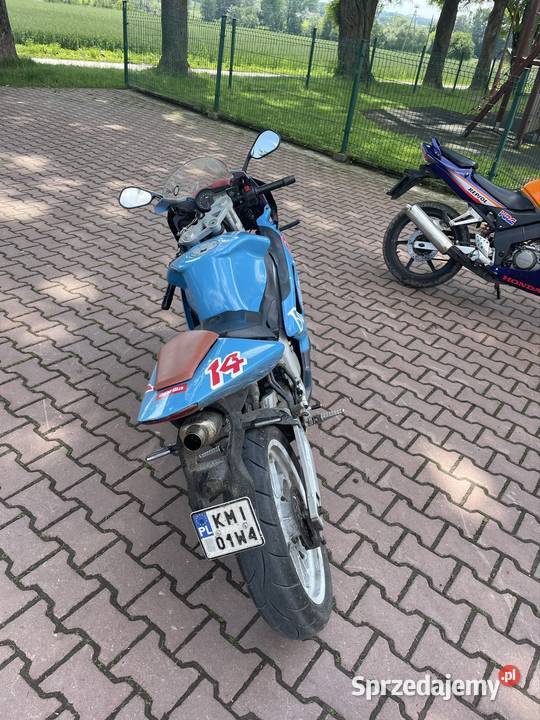 Sprzedam aprila rs50