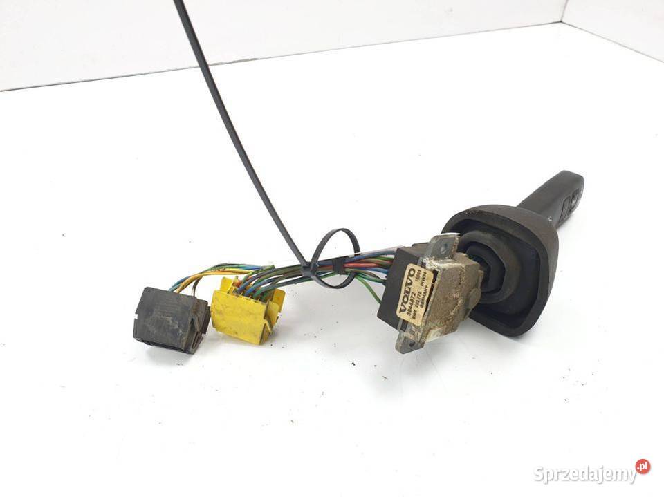 PRZEŁĄCZNIK VOLVO FL 619 3944672 Części samochodowe Lipno