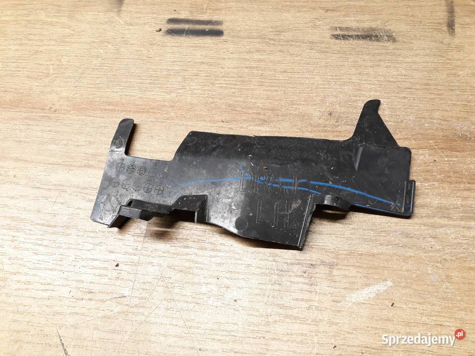 MAZDA 2 II KIEROWNICA POWIETRZA LEWA DB5J50132 Międzychód