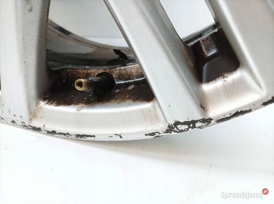 FELGA ALUMINIOWA R16 ET40 4X108 OC60 65JX16H2