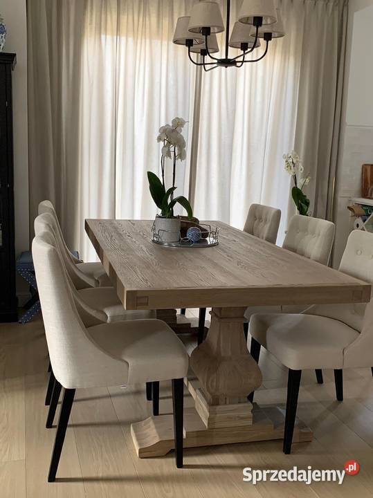 Stół dębowy rozkładany na dwóch masywnych nogach