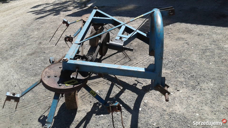 Pająk do siana przetrząsacz karuzelowy Bodzentyn