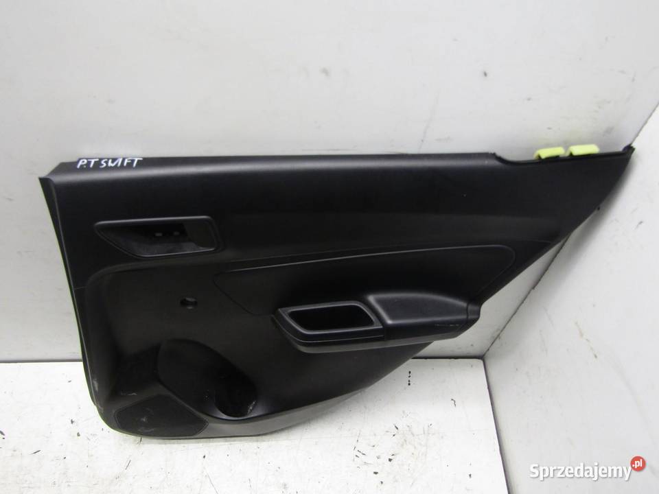 BOCZEK TAPICERKA DRZWI PRAWY TYŁ SUZUKI SWIFT VI osobowe sprzedam
