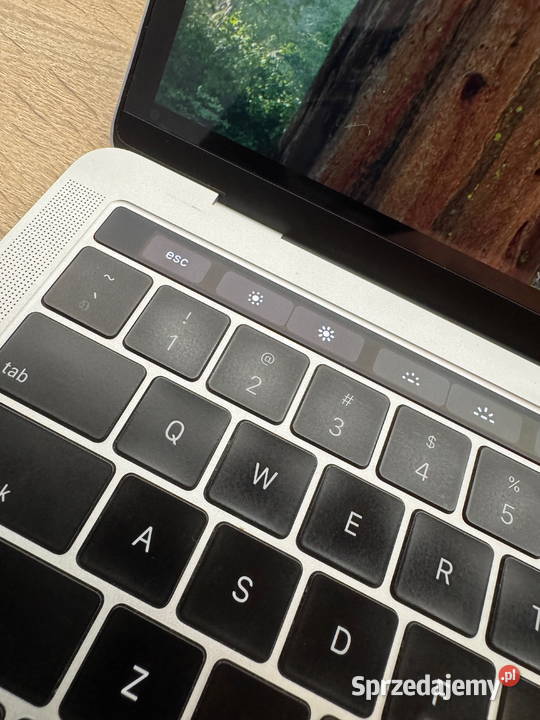 Apple MacBook Pro 13 2018 16GB256GBTouch Kobyłka