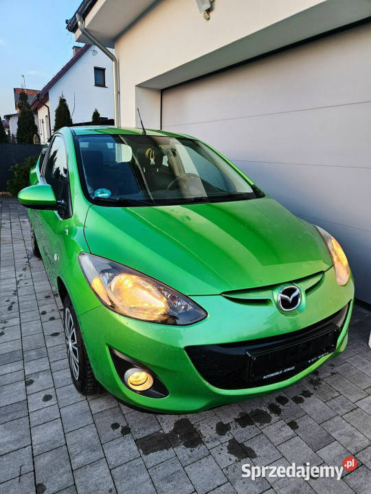 Mazda 2 Rata 400 13i 75 Zadbany II 20072014 1349cm3 wielkopolskie Śrem sprzedam