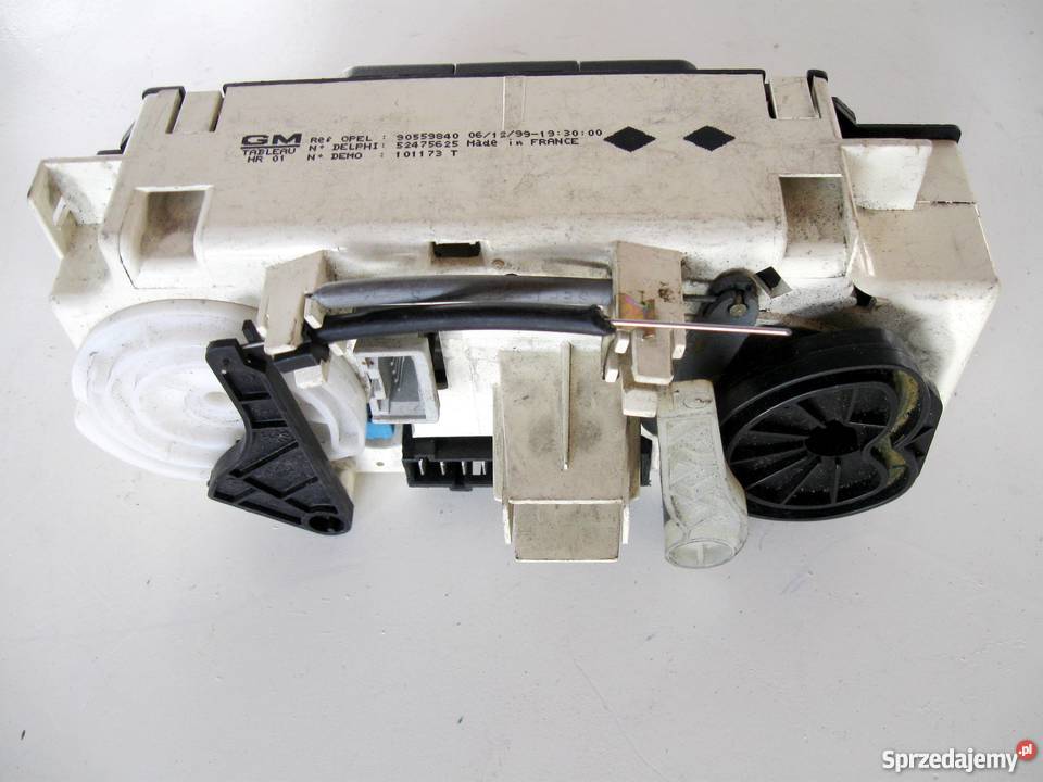 Panel sterowania klimatyzacją Opel Astra