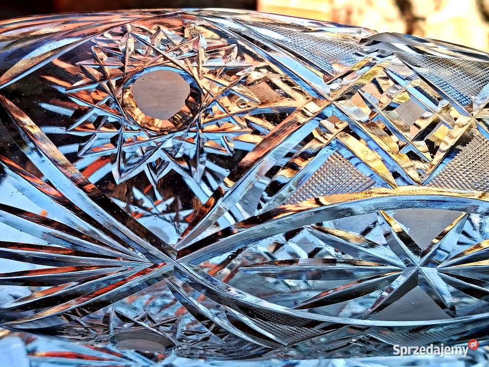 Śliczny wazon kryształowy Klenica