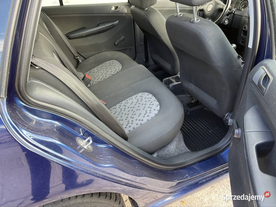 Skoda Fabia Wynajem wypożyczalnia aut kombi