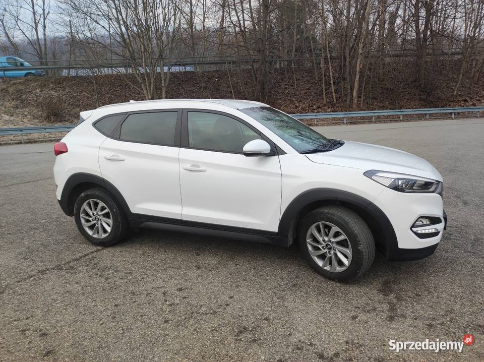 Hyundai Tucson 17 CRDi 115 2016 210 Biały śląskie Kamesznica