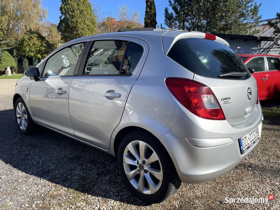 Opel Corsa 13 Benz 2013 5drzwi Zarejestrowana 4/5
